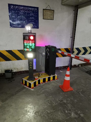 車(chē)牌識(shí)別系統(tǒng)